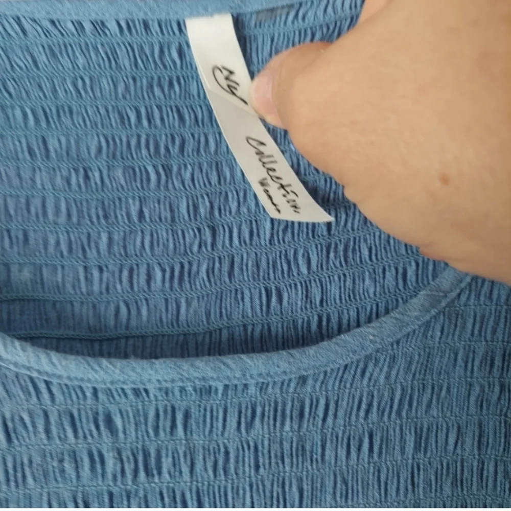 NY Collection Smocked Maxi Dress. - Picture 2 of 7